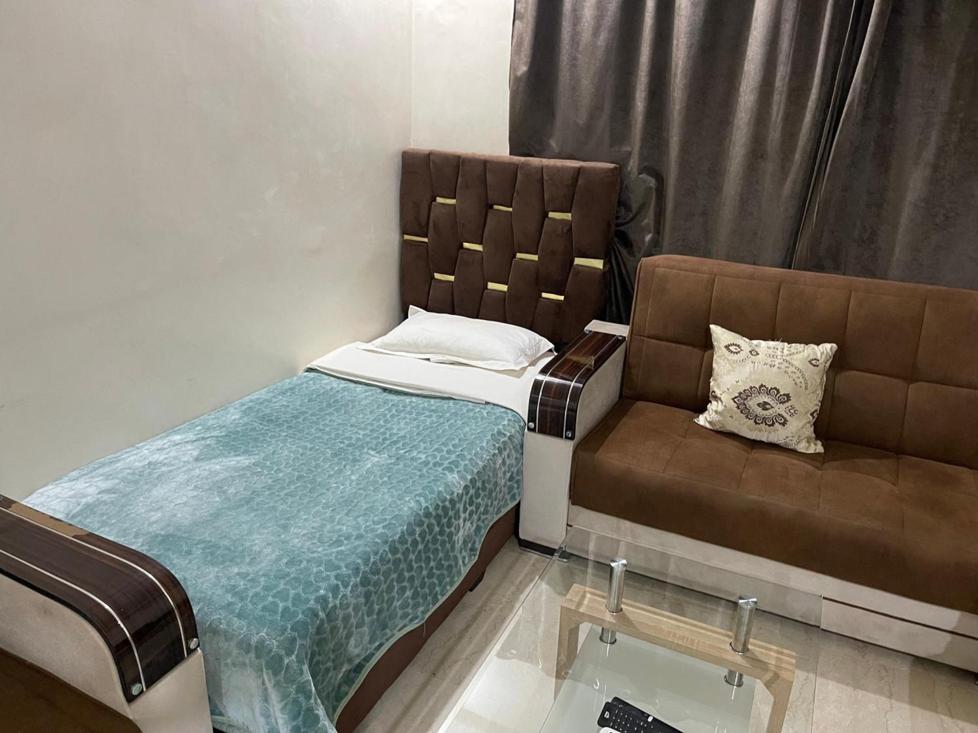 Appartement 13 2em Etage Pour Famille