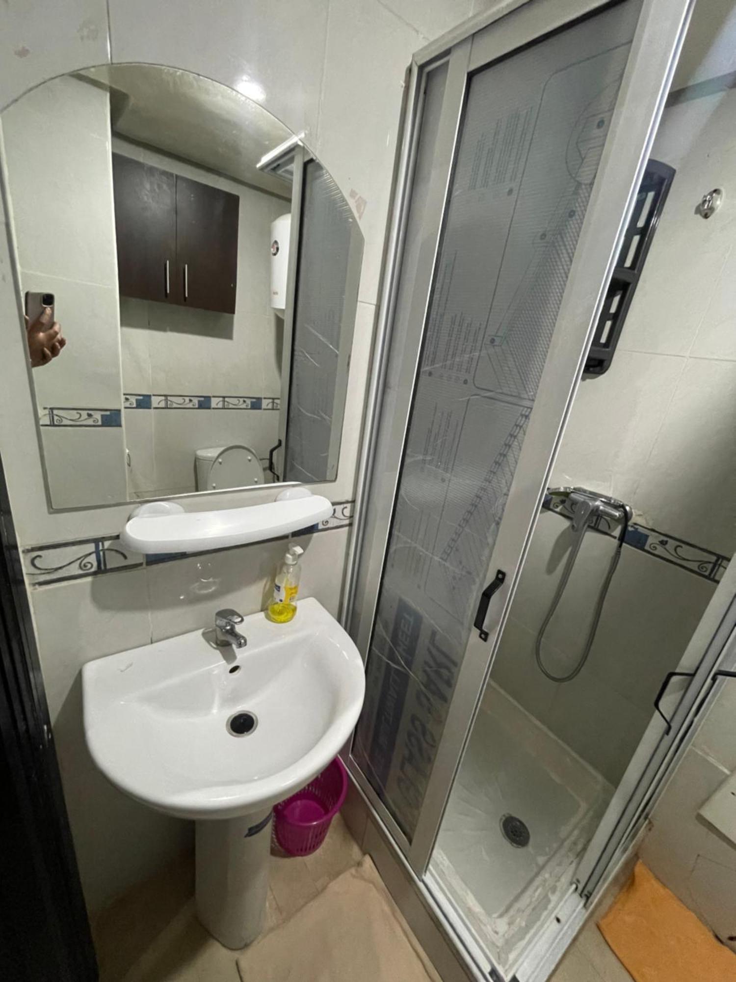 Appartement 13 2em Etage Pour Famille *