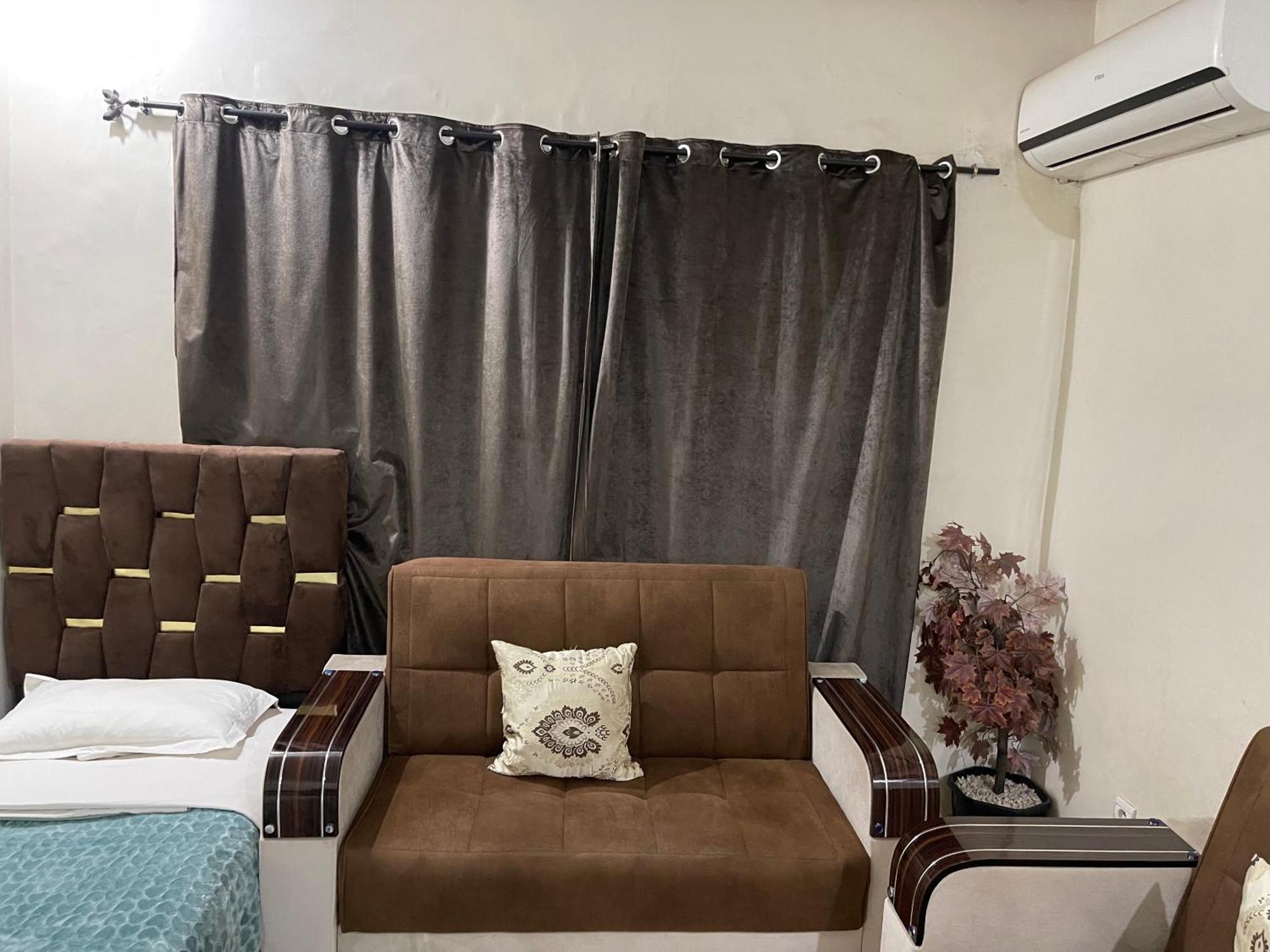 13 2em Etage Pour Famille Marrakesh